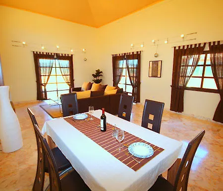 Hotel Hv Villas Corralejo Golf